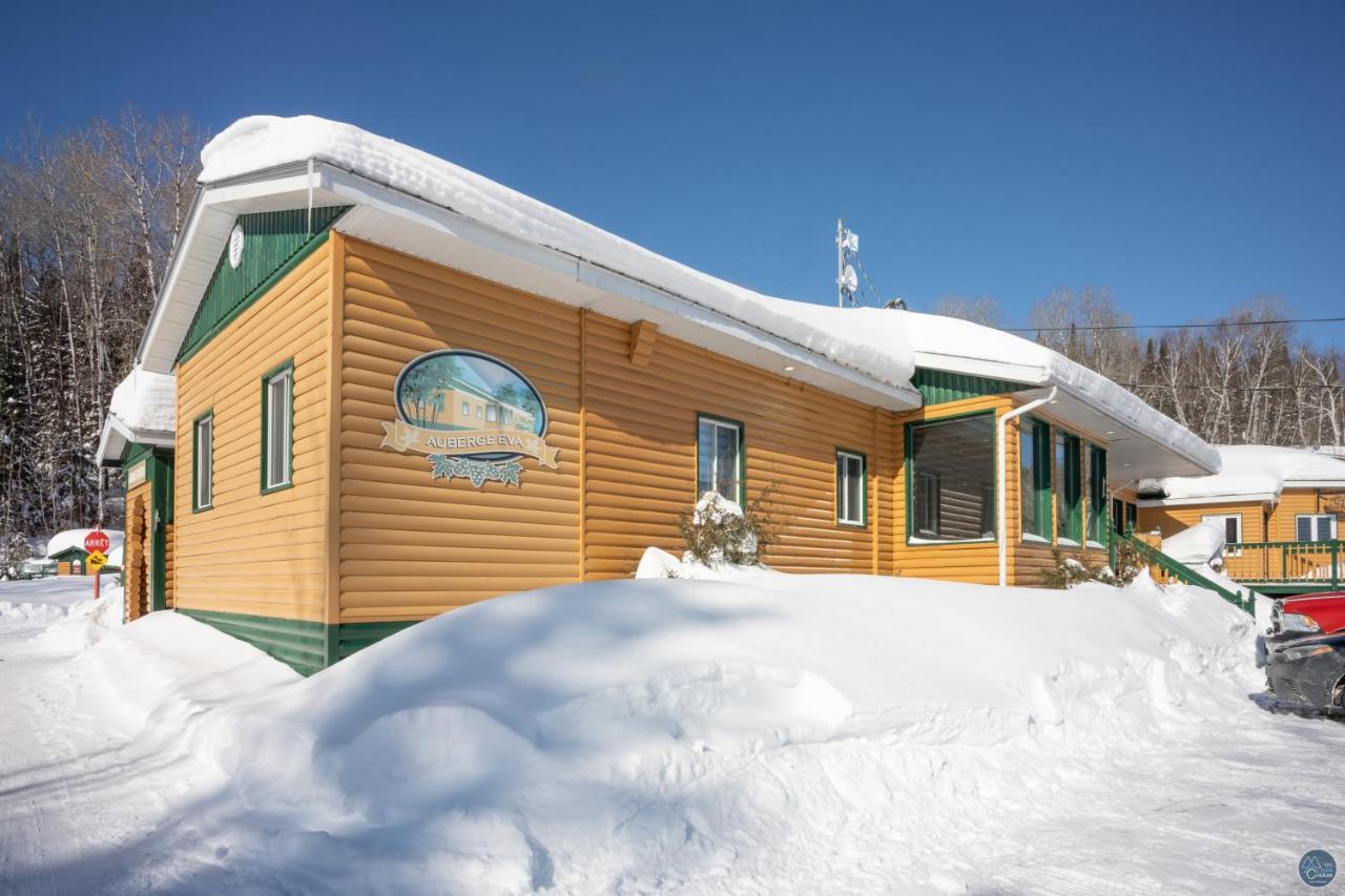 Auberge Éva Lac-Bouchette Exterior foto